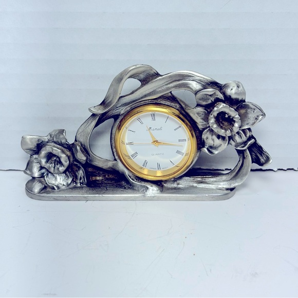 Vintage Maneli Mini Mantle Clock With Flowers 4in x 2in - Picture 1 of 7